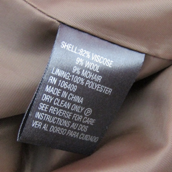 Tahari Petites Gorgeous Brown Blazer Size 12P - Picture 4 of 5